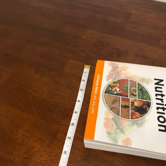 The Complete Idiot’s Guide to Plant-Based Nutrition Pre-owned Book. - Picture 10 of 11